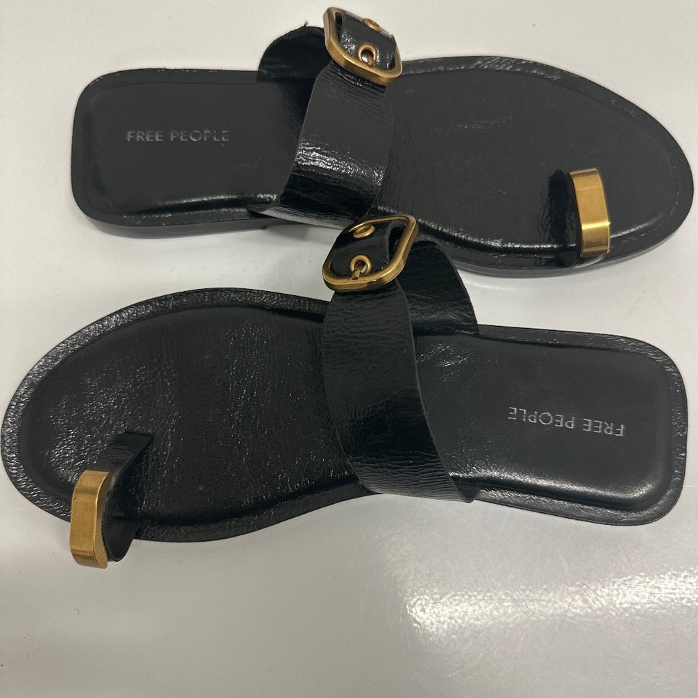 Free people slides